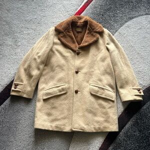 Pendleton Women’s Vintage Wool Collared Coat